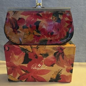 New Patricia Nash Floral Clutch